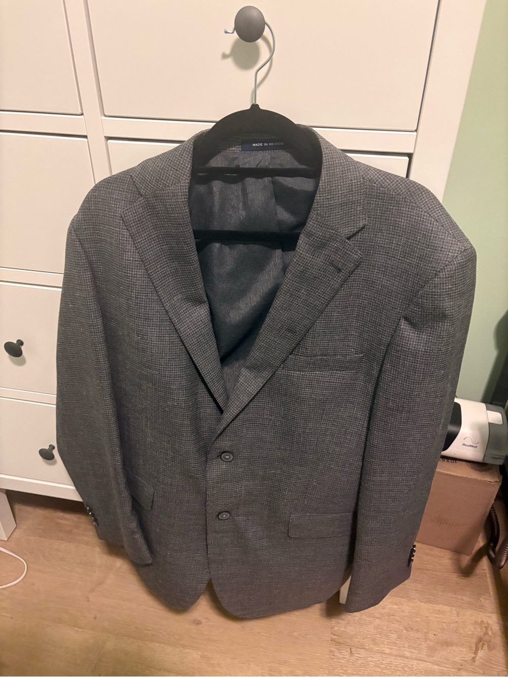 Men’s Joseph Abboud Classic Fit Sport Coat / Blazer Size 44 Regular